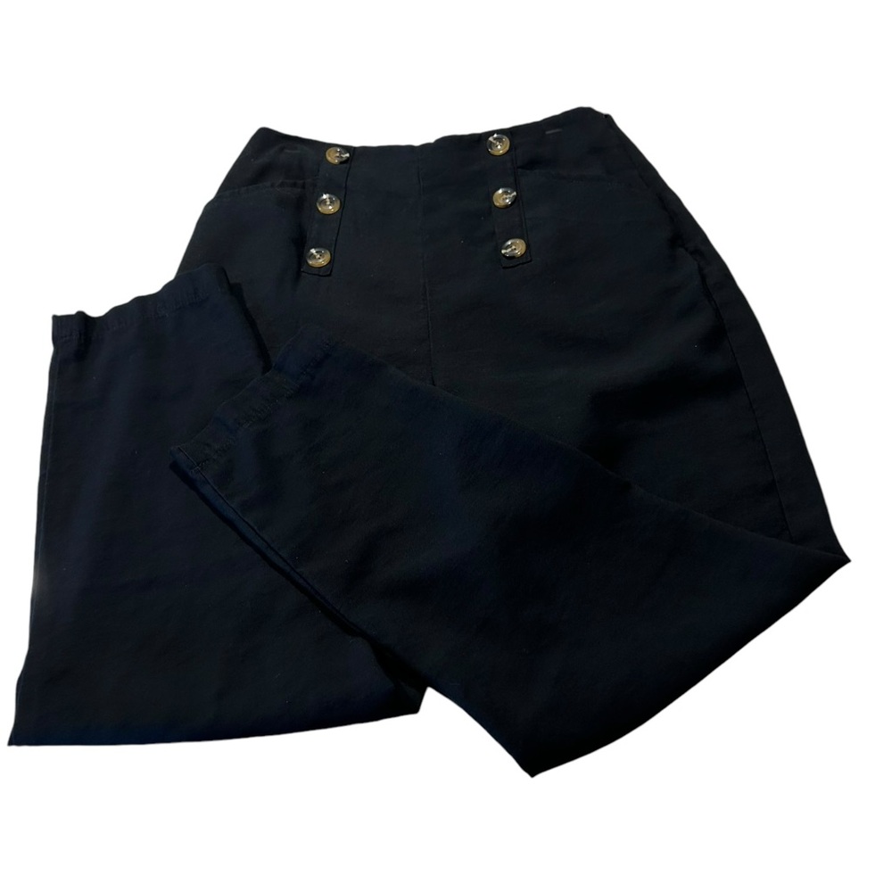 Who What Wear black pants with a hidden side zipper.